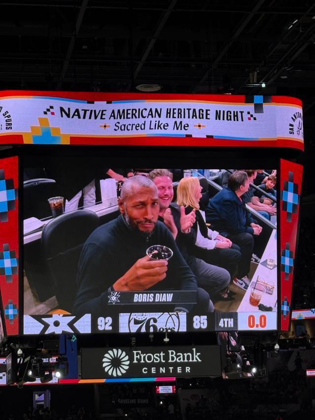 1775610548869004045.jpg e12eec3a705397d99a81692a8a440403.jpg