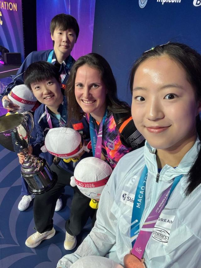 2026.04.05 澳门世界杯2026女单决赛 孙颖莎4-1王曼昱（11-9 11-8 13-11 8-11 11-7） ITTF国际乒联官方网站 图片4.jpg