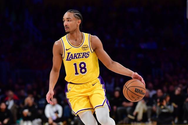 1775864348878053508.jpg huren.jpg