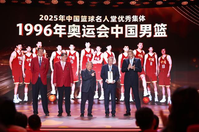 1775988285216071629.jpg 4R1A1272__53495492.jpg