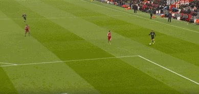 1776212532668019714.gif 利巴72.gif