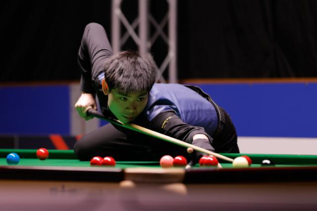 1776299830413053342.jpg 贺国强.jpg