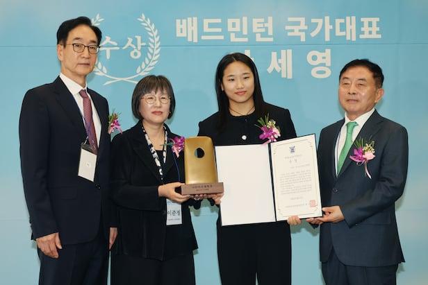 ��ϴӨ���¶��ë��縯�ܶ��ٻ��������ƽ��