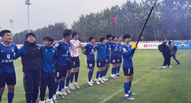 2026.04.20 2026赛季中国足球协会冠军联赛（中冠联赛）南区常州赛区I组第1轮 江苏常晋9-0南京龙胜 微博@江苏常晋足球俱乐部 视频截图3.png