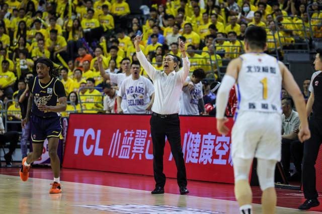 #（体育）（4）篮球——CBA季后赛第二轮第2场：广东东阳光胜北京北汽XxjpseC000246_20260509_PEPFN0A001.jpg