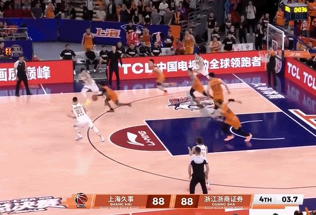1779976345387071762.gif 1.gif