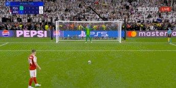 1780169506672086409.gif 黎厂点球1B.gif