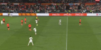 1780531726029024417.gif