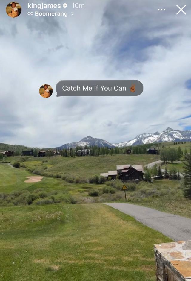 HKPGK32b0AAk4WY.jpg