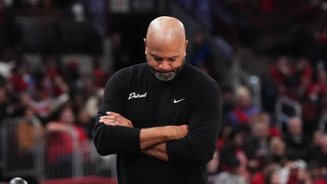 Pistons_Bulls_Basketball_25296103454433-1_副本.jpg