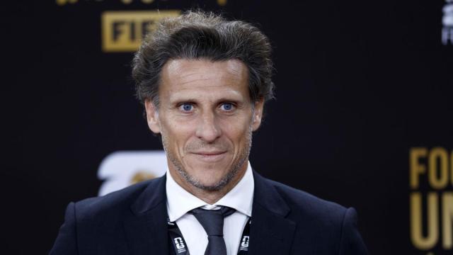 1783897971262055796.jpg diego forlan.jpg