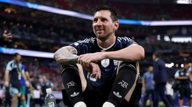 1784163546990078529.png messi 2.png