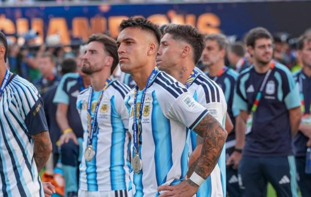 1784595053980001435.png lautaro 2.png