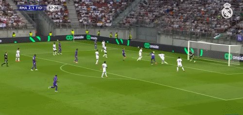 1785629602387085760.gif 4.gif