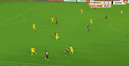 1786024683083077696.gif 1.gif