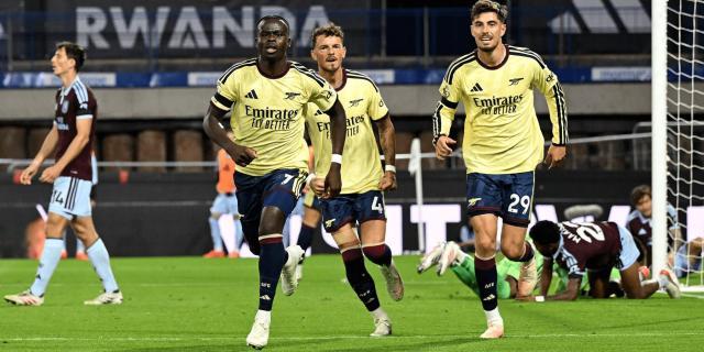 1788231001626090224.jpg arsenal 2.jpg