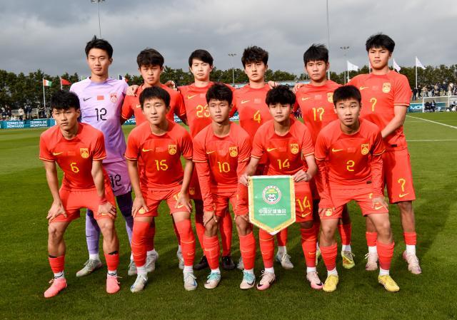 1789228141434080214.jpg U16国少队.jpg