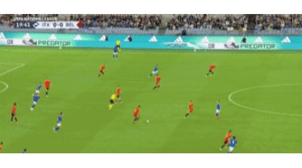 1790380652776057122.gif 意大利.gif
