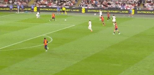 1790467774100069438.gif 11.gif
