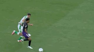 1792282595958098929.gif