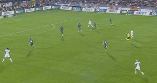 1793236271983072537.gif