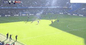 1793457193477002303.gif che mun 19.gif