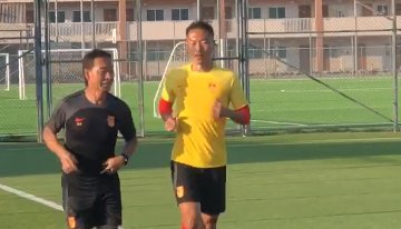 【现场直击】吴曦继续缺席合练 单独跑圈训练